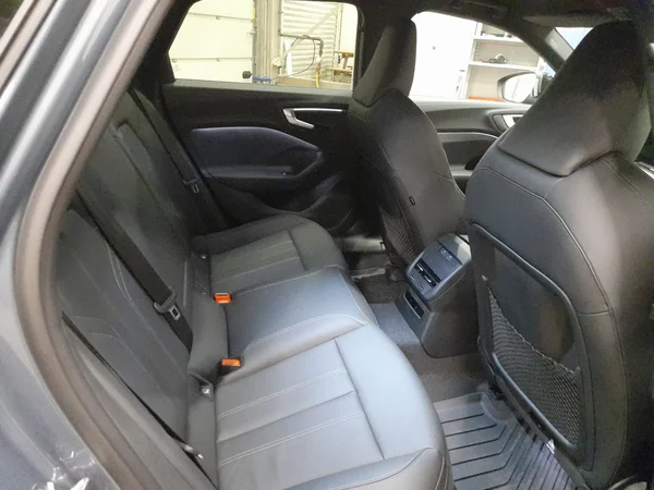 AUDI A5 Avant e-hybrid (PHEV) (2026) — foto 13 van 24