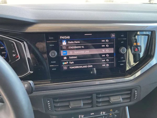 Volkswagen Taigo (2022) — foto 3 van 19
