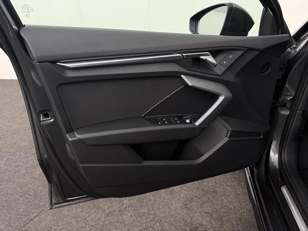 AUDI A3 Sportback (2025) — foto 7 van 18