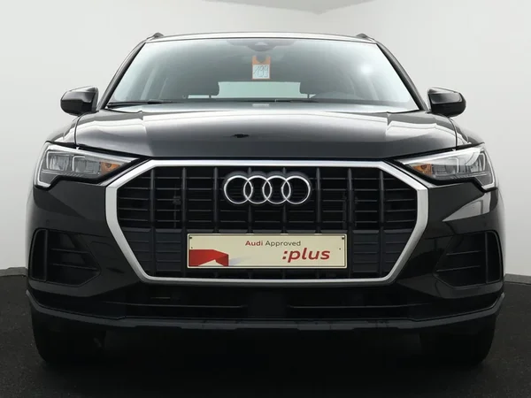 Audi Q3 (2021) — foto 24 van 29