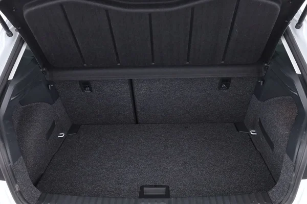 Seat Ibiza (2023) — foto 8 van 16