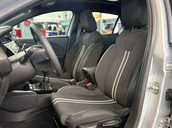 Opel Corsa (2024) — foto 13 van 17