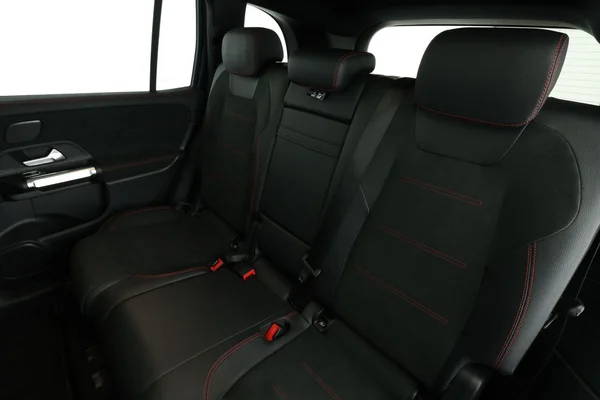Mercedes-Benz Eqb (2022) — foto 5 van 16