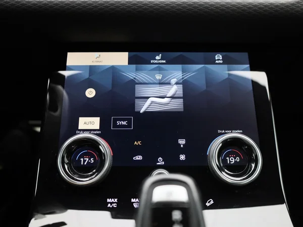 Land Rover Range Rover Evoque (2023) — foto 10 van 54
