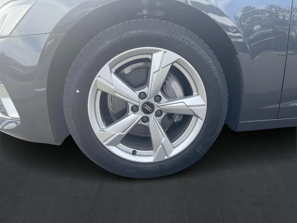 AUDI A6 Avant (2023) — foto 3 van 13