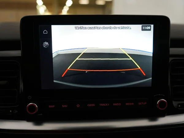 Kia Stonic (2025) — foto 8 van 21