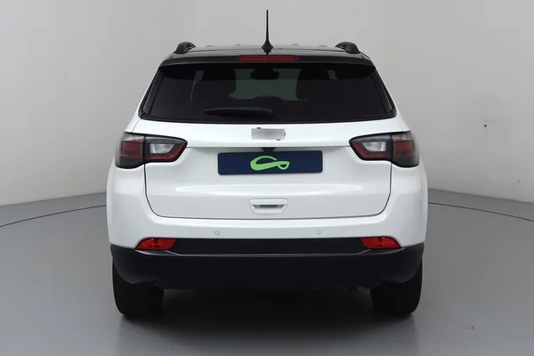 Jeep Compass (2025) — foto 25 van 30