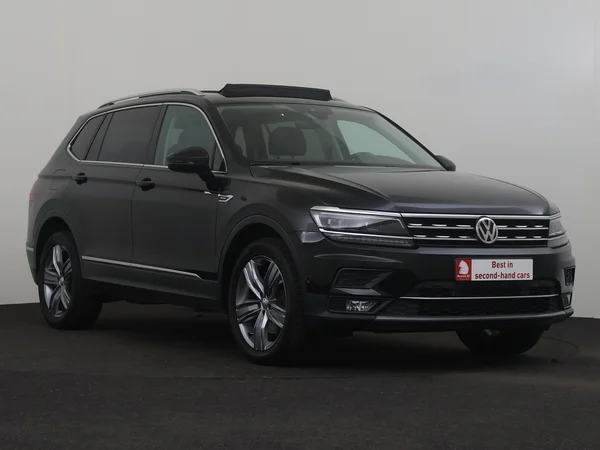 VOLKSWAGEN Tiguan Allspace (2018) — foto 28 van 33