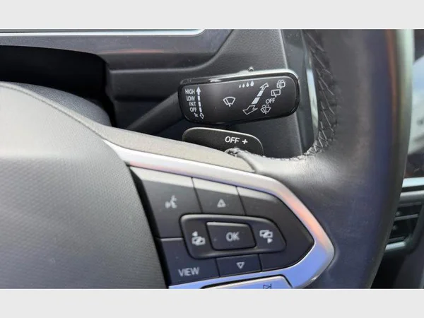 Volkswagen Tiguan (2021) — foto 3 van 27