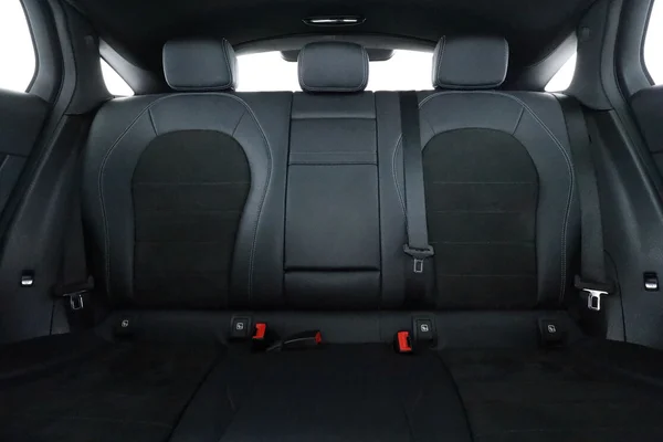 Mercedes-Benz GLC-Klasse (2018) — foto 6 van 16