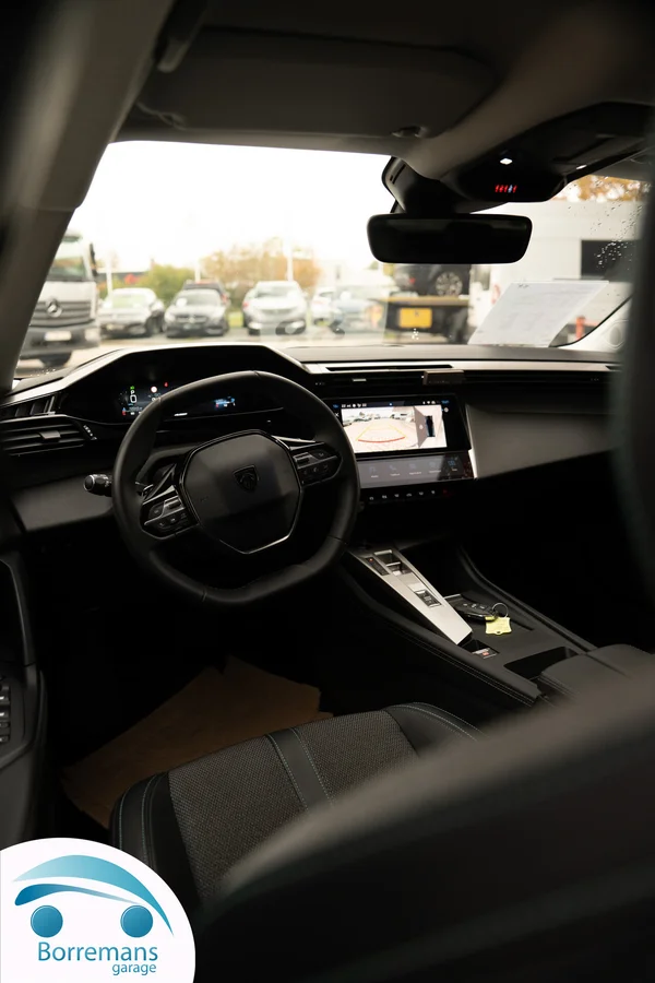 Peugeot 308 (2023) — foto 11 van 60