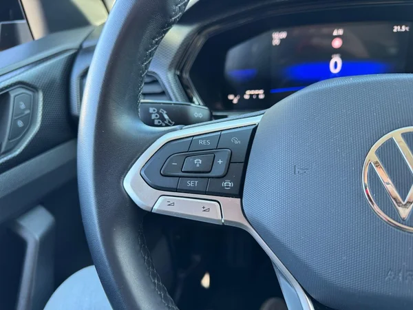 VOLKSWAGEN T-Cross (2023) — foto 5 van 16