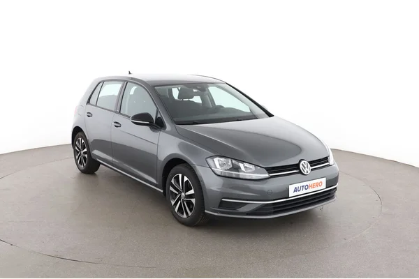Volkswagen Golf (2019) — foto 14 van 16
