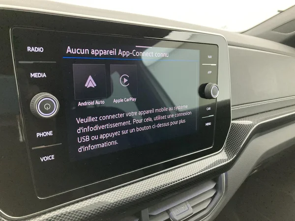 VOLKSWAGEN T-Cross (2025) — foto 6 van 35