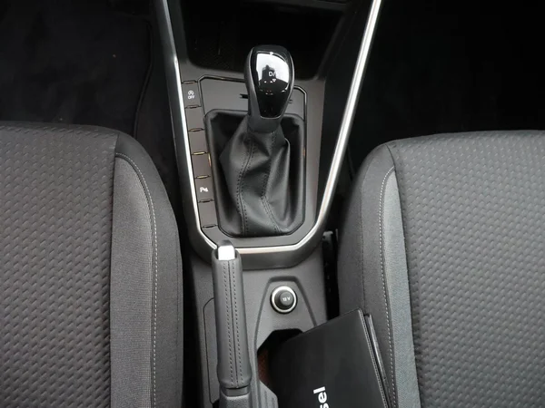 VOLKSWAGEN Polo (2026) — foto 3 van 23