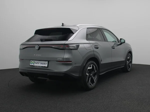 VOLKSWAGEN T-Roc (2026) — foto 13 van 17