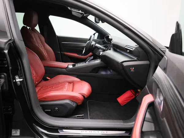 Peugeot 508 (2022) — foto 33 van 48