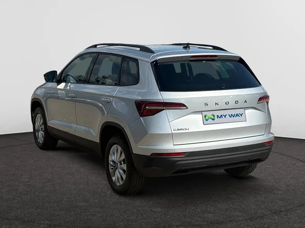 SKODA Karoq (2025) — foto 12 van 24