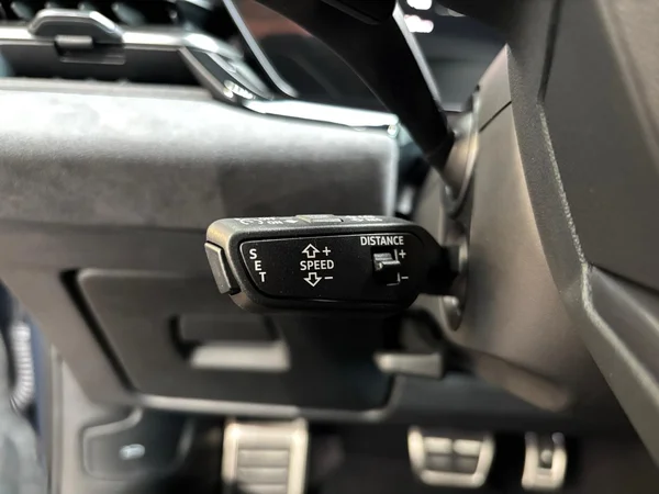 AUDI A5 Avant e-hybrid (PHEV) (2025) — foto 18 van 23