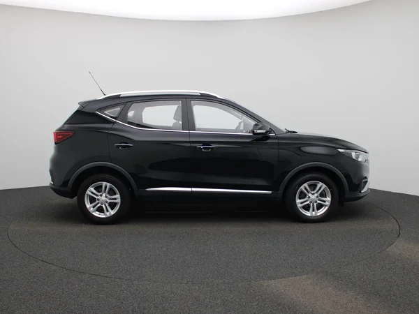 MG ZS EV (2021) — foto 32 van 35
