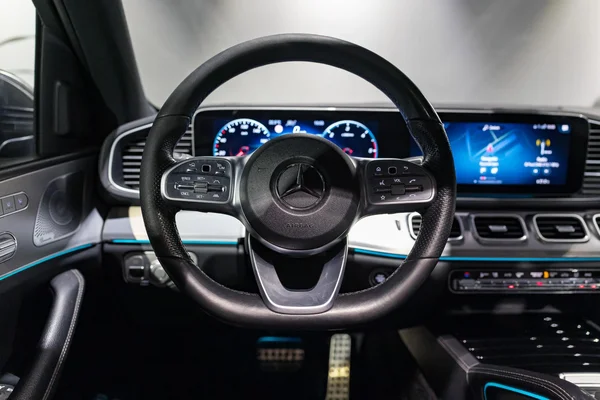 Mercedes-Benz GLS (2021) — foto 24 van 56