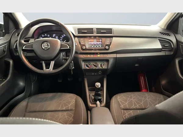 Skoda Fabia (2018) — foto 2 van 15