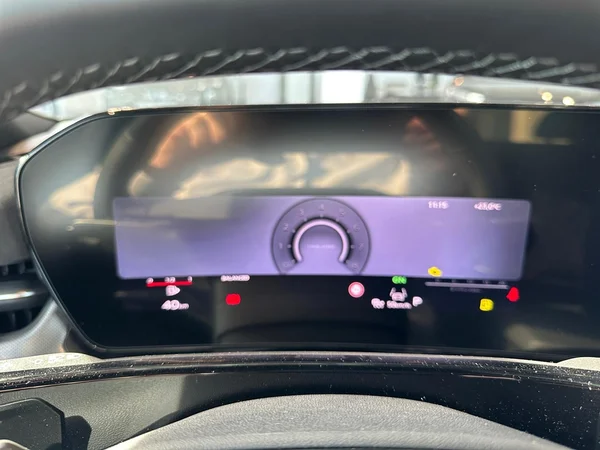 AUDI Q3 SUV (2026) — foto 6 van 23