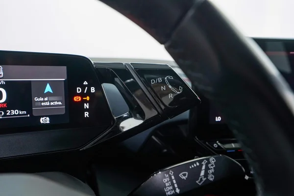 Volkswagen ID.4 (2022) — foto 13 van 41