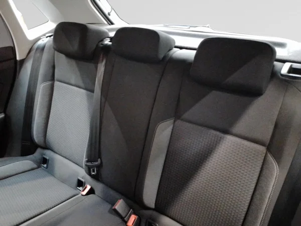 VOLKSWAGEN Polo (2024) — foto 10 van 23