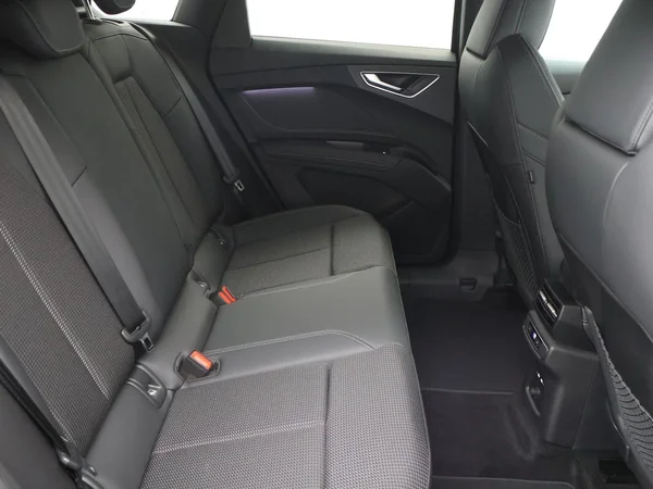AUDI Q4 e-tron (2026) — foto 18 van 21