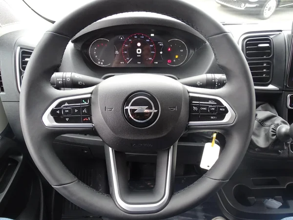Opel Movano (2025) — foto 17 van 17