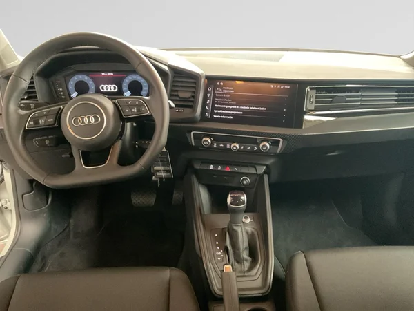 AUDI A1 Sportback (2025) — foto 2 van 24