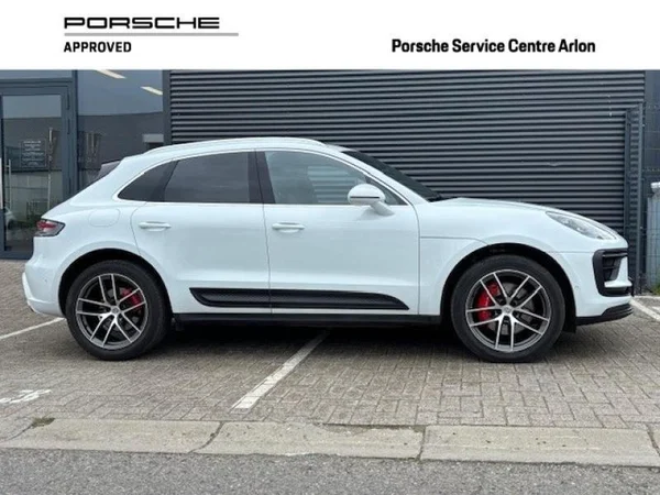 PORSCHE Macan S (2023) — foto 29 van 31