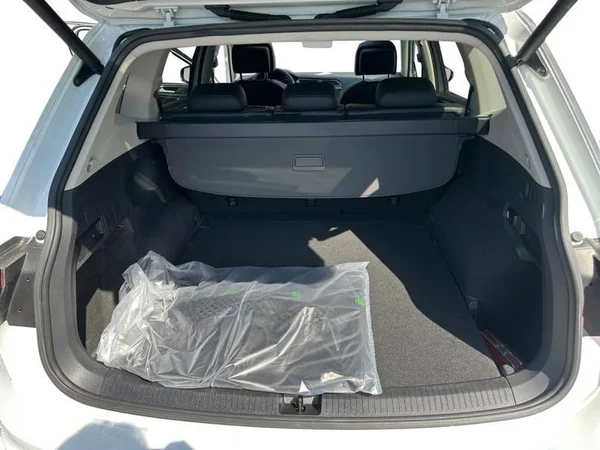 VOLKSWAGEN Tiguan Allspace Dsl (2021) — foto 9 van 23