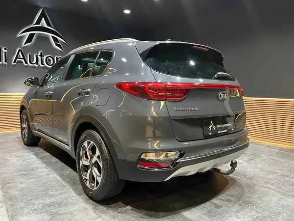 Kia Sportage (2021) — foto 19 van 22