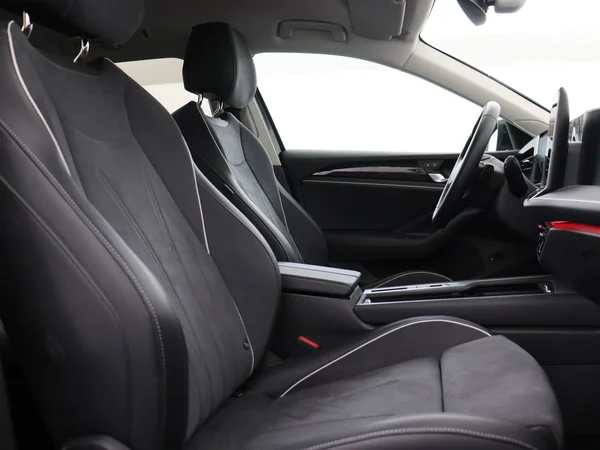 VOLKSWAGEN Passat SW (2025) — foto 19 van 19