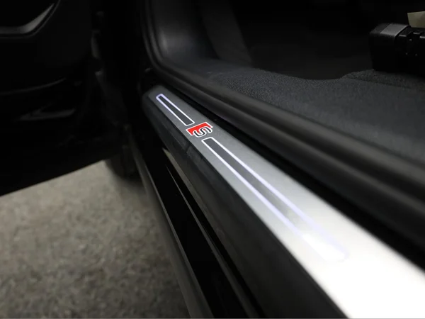 AUDI Q3 Sportback (2021) — foto 8 van 23