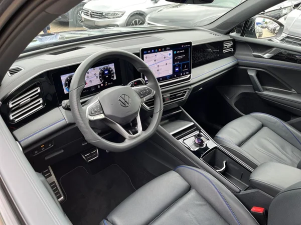 VOLKSWAGEN Tiguan (2025) — foto 21 van 22