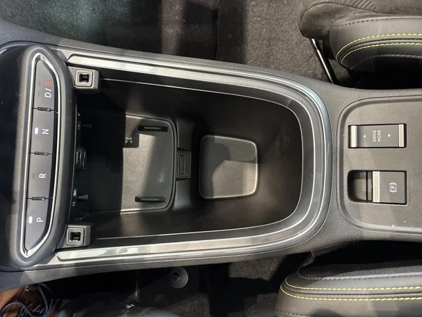 Abarth 600e (2026) — foto 17 van 26