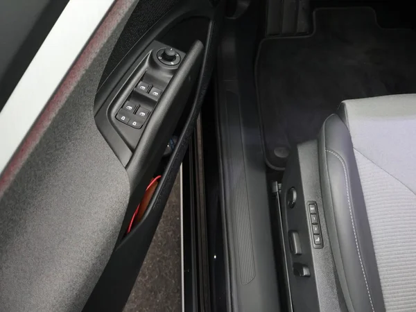 SKODA Enyaq (2026) — foto 13 van 23