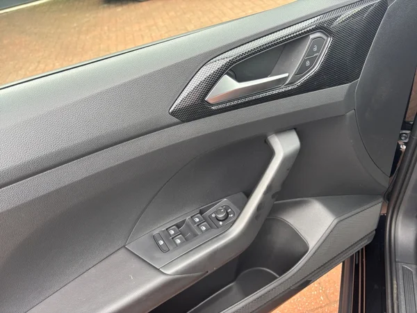 VOLKSWAGEN T-Cross (2025) — foto 5 van 20
