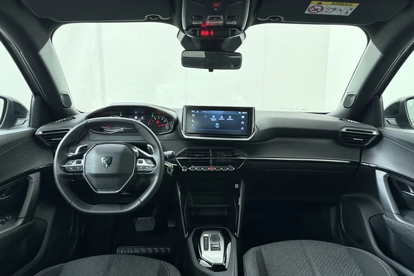 Peugeot 2008 (2025) — foto 16 van 16