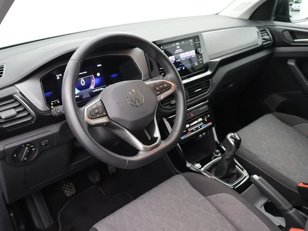 Volkswagen T-Cross (2025) — foto 2 van 29