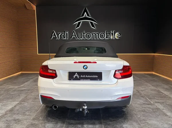 Bmw 218 (2016) — foto 13 van 27