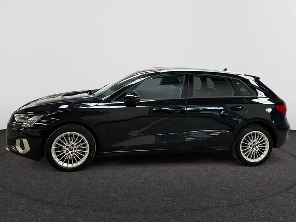 AUDI A3 Sportback PHEV (2021) — foto 13 van 20