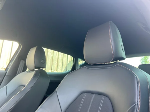 CUPRA Leon (2023) — foto 13 van 24