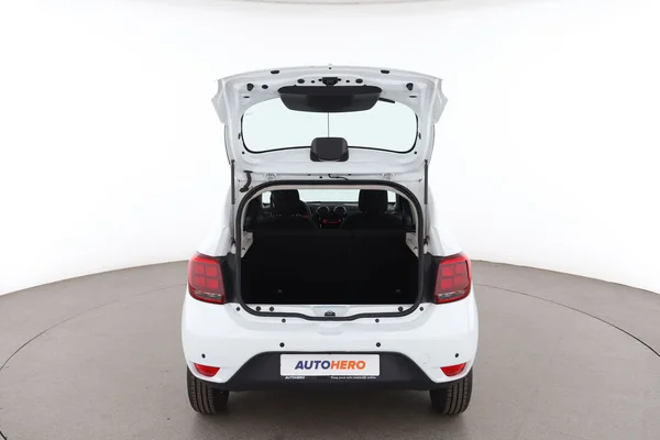 Dacia Sandero (2020) — foto 7 van 16