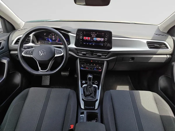 VOLKSWAGEN T-Roc (2025) — foto 15 van 17