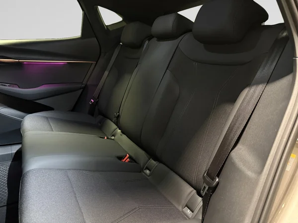 CUPRA Tavascan (2025) — foto 12 van 18