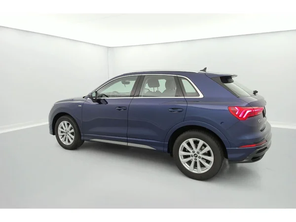 AUDI Q3 (2022) — foto 32 van 39